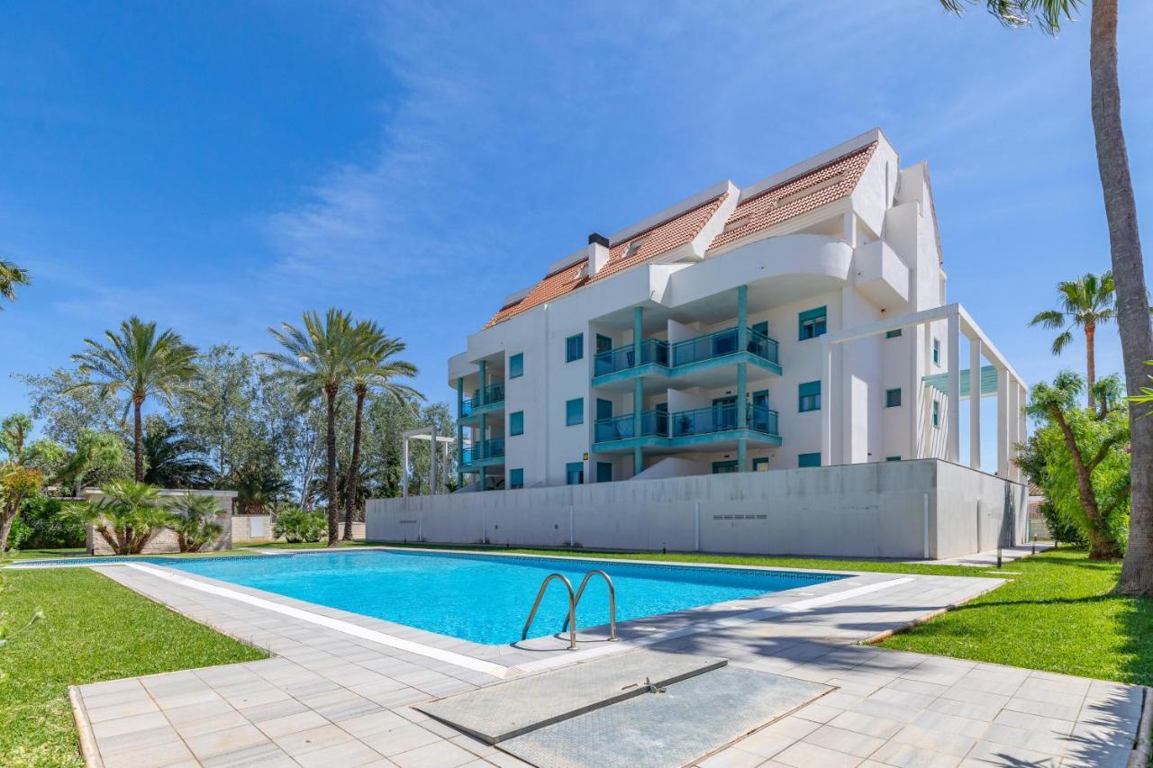 Pont Sec Apartments Дения Екстериор снимка
