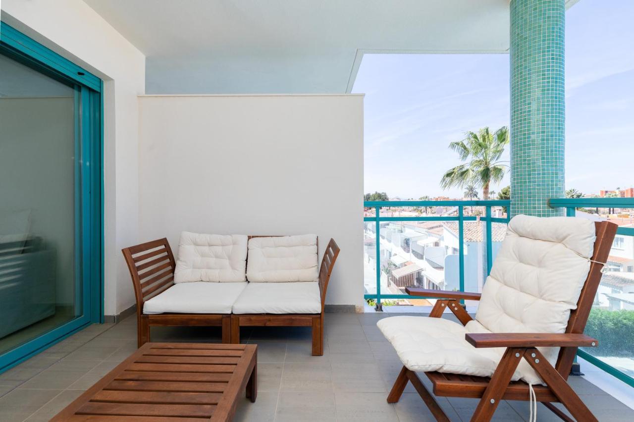 Pont Sec Apartments Дения Екстериор снимка