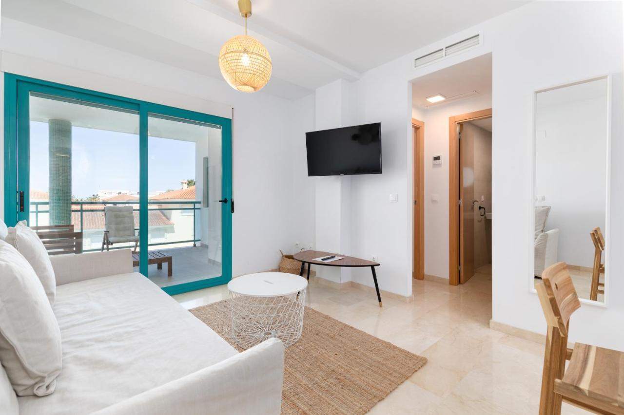 Pont Sec Apartments Дения Екстериор снимка