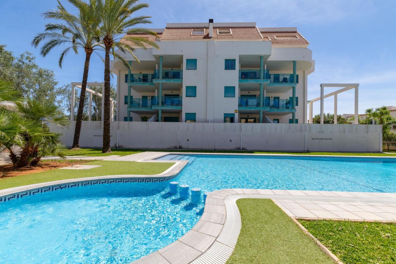 Pont Sec Apartments Дения Екстериор снимка