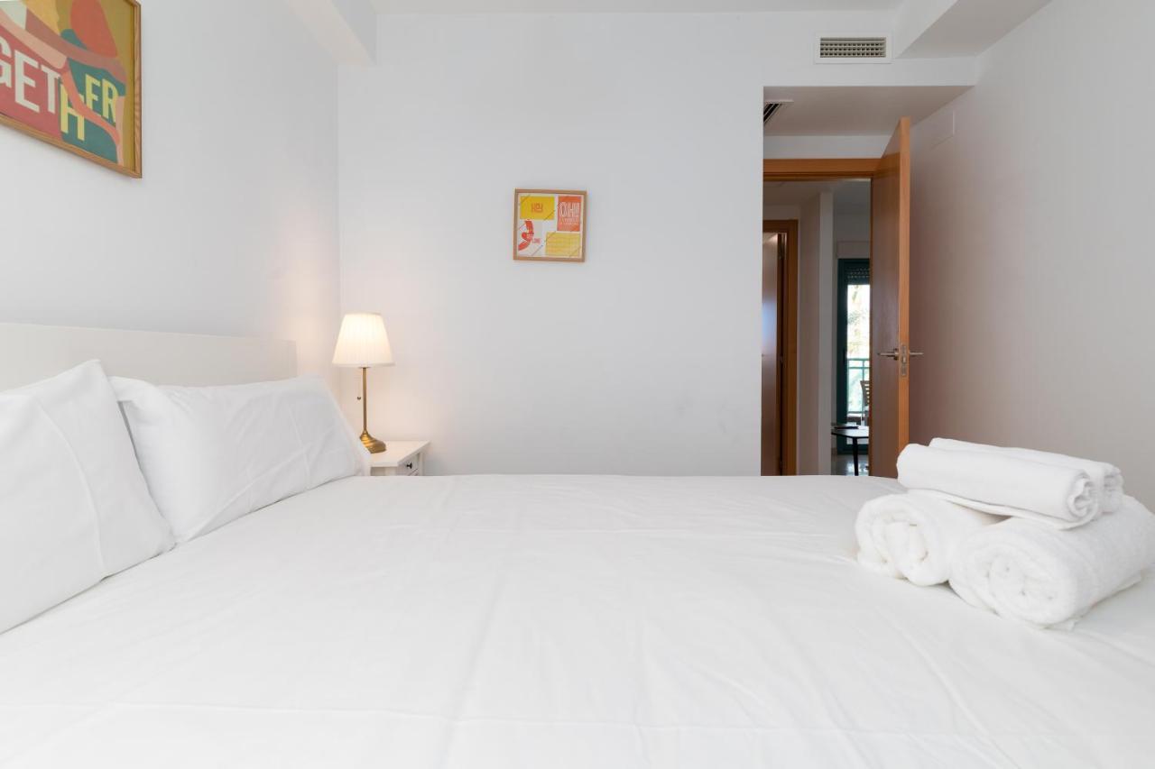 Pont Sec Apartments Дения Екстериор снимка