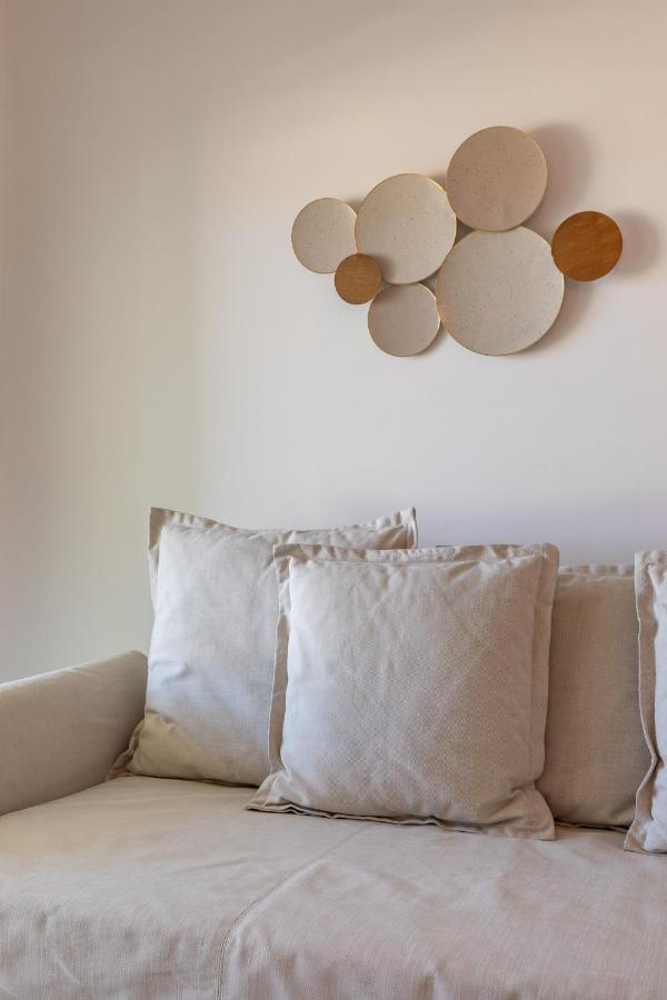 Pont Sec Apartments Дения Екстериор снимка