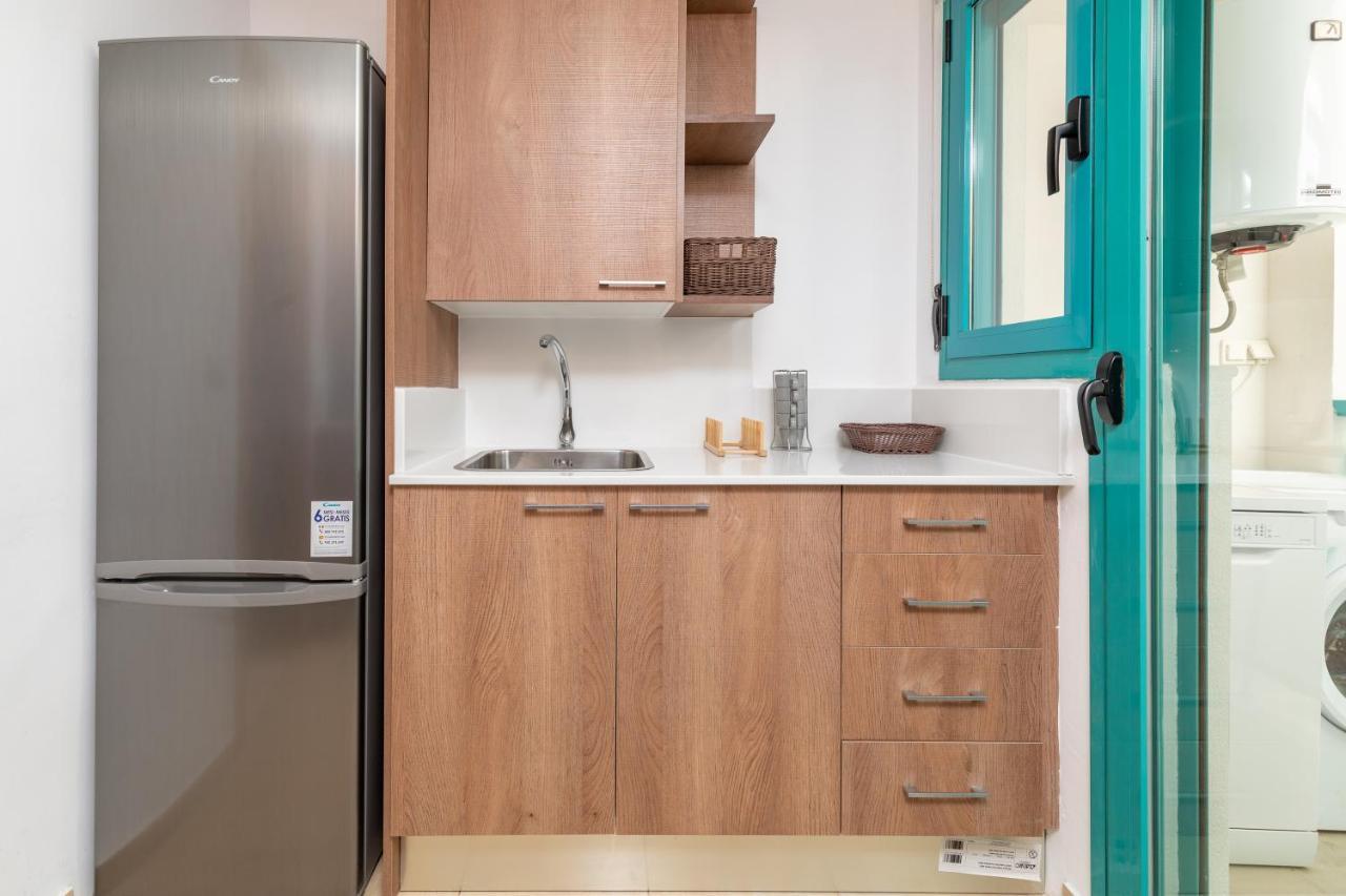 Pont Sec Apartments Дения Екстериор снимка